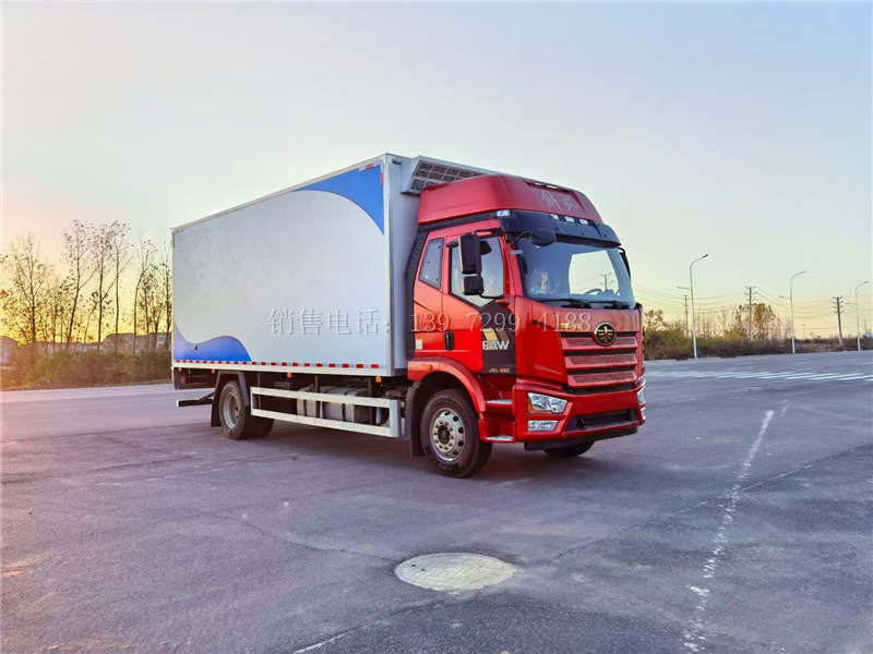 国六6米8解放J6L冷藏鲜活鱼水产品运输车厂家价格