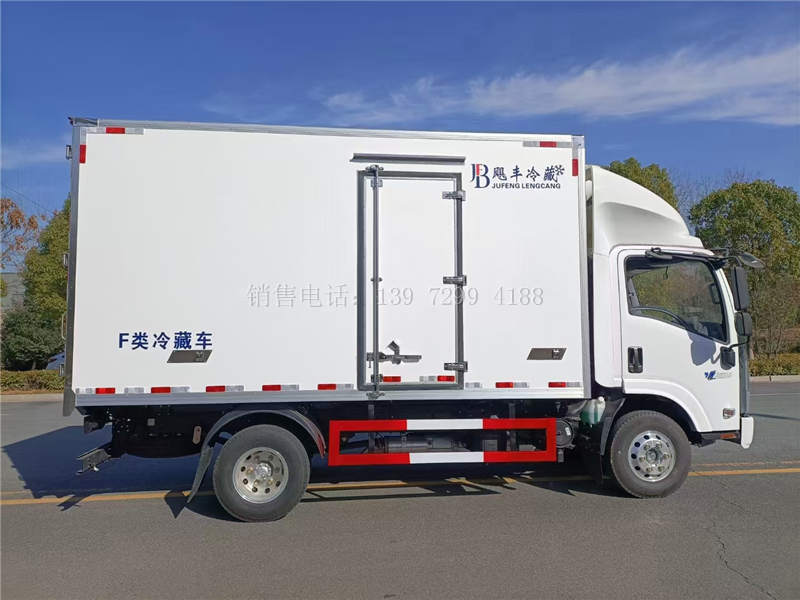 新款4米2五十铃M100冷藏物流运输车厂家价格