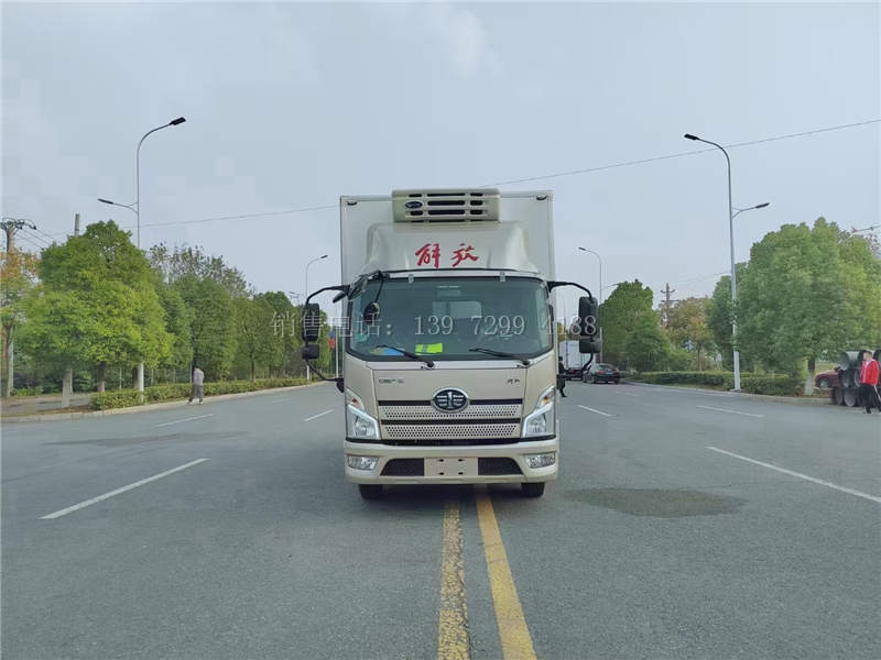 国六新款蓝牌4米2解放领途宽体冷藏运输车价格