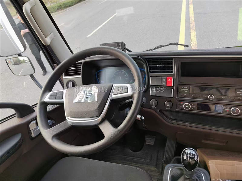 国六新款蓝牌4米2解放领途宽体冷藏运输车价格