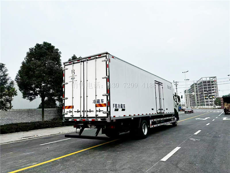 新款9米6东风天锦KR PLUS大单桥冷藏运输车价格