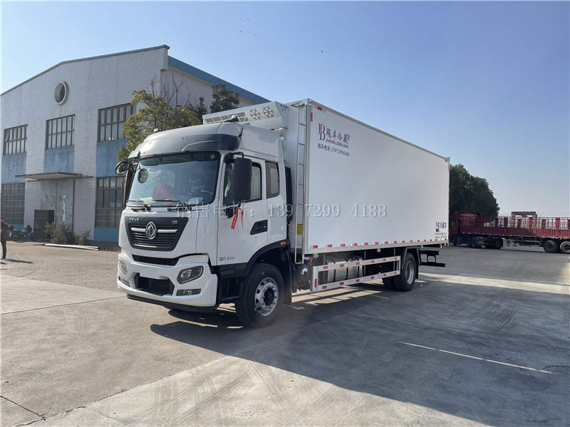 国六7.8米东风天锦KR康明斯245马力冷藏运输车价格