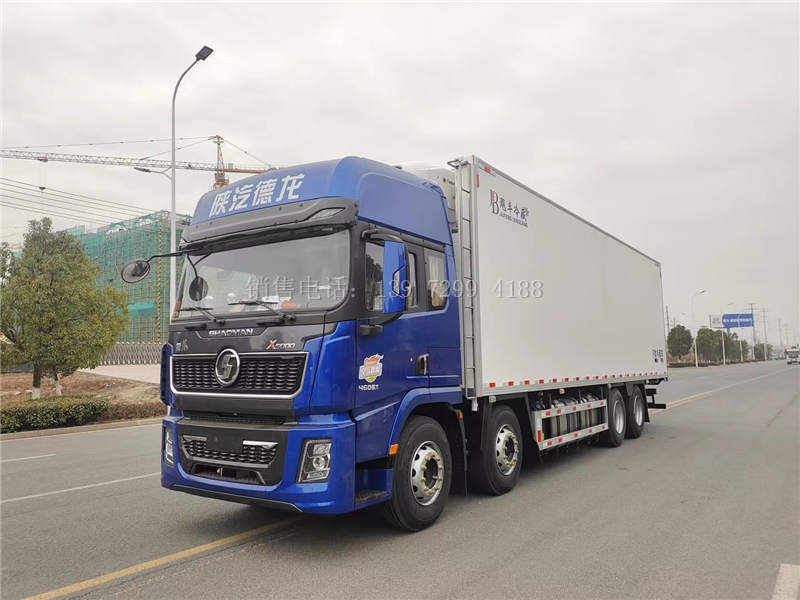 新款9米6陕汽德龙X5000前四后八冷藏运输车价格