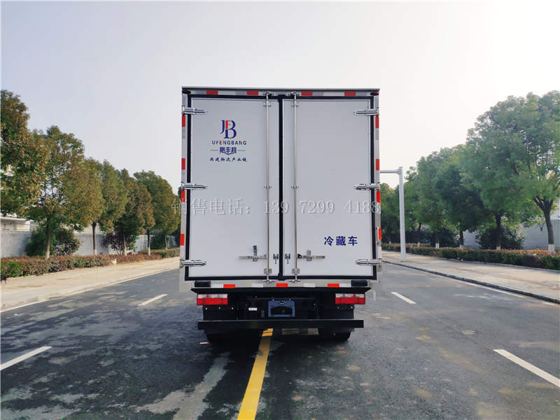 蓝牌宽箱体4米2解放J6F冷藏运输车价格