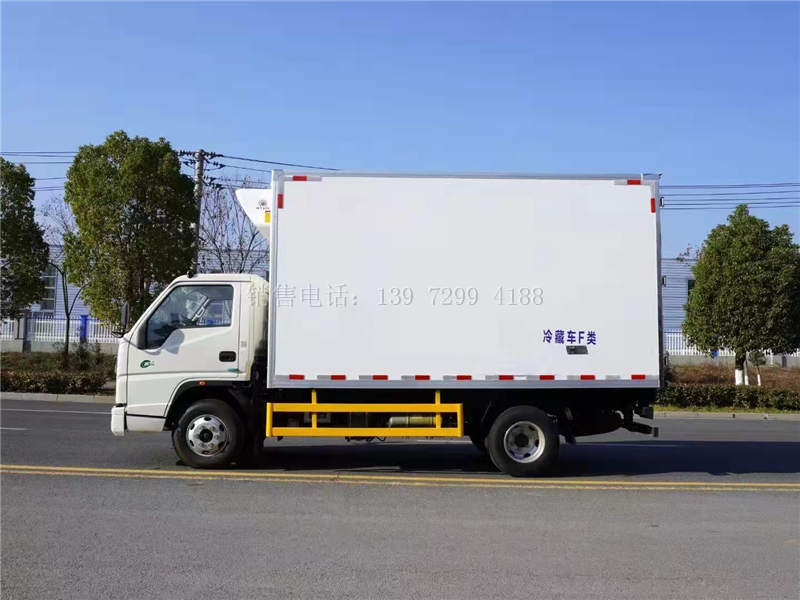 新款4米2江铃顺达宽体冷藏运输车厂家报价