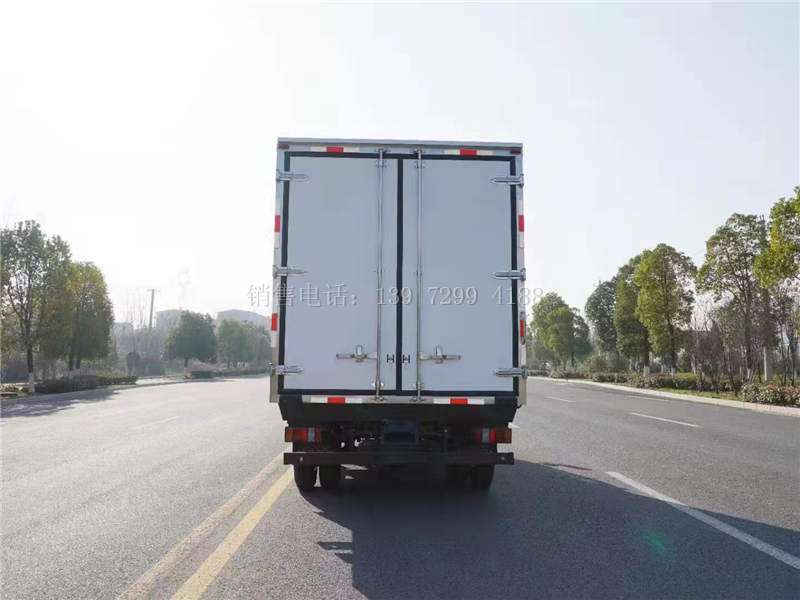 新款4米2江铃顺达宽体冷藏运输车厂家报价