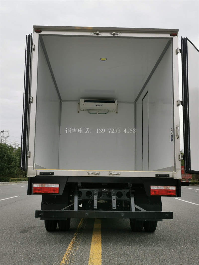 4.2米吉利增程式绿牌电动冷藏车价格