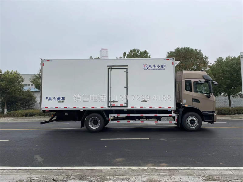飓丰6.8米东风天锦KR冷藏物流运输车价格