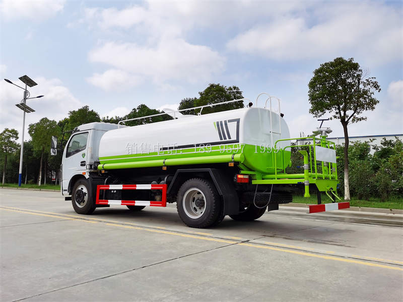 9.3方东风福瑞卡F7环卫绿化洒水车价格