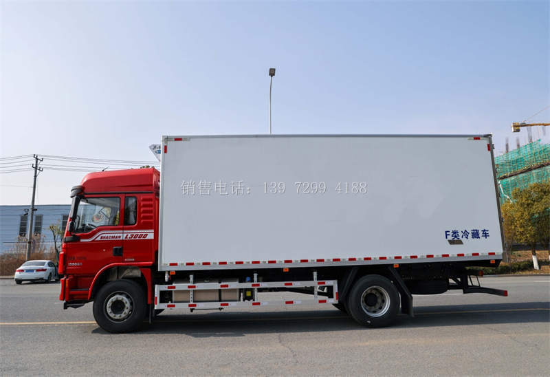 新款6米8陕汽德龙L3000冷藏运输车多少钱?