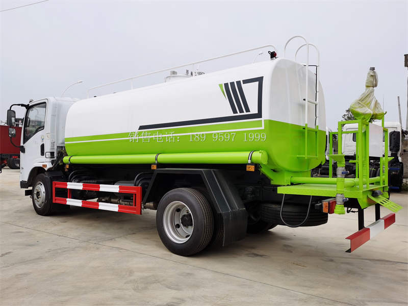 9.3方东风华神T1绿化喷洒水车价格