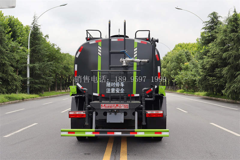 14方东风大多利卡D9绿化喷洒水车价格