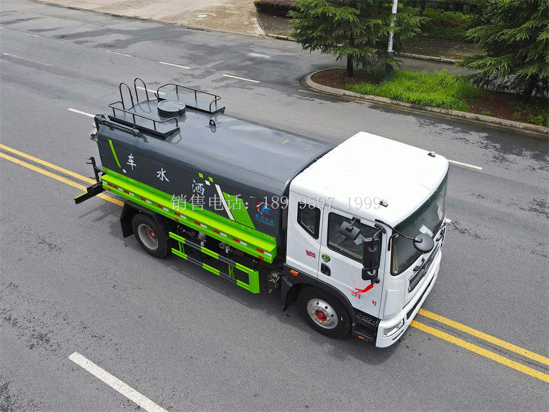 14方东风大多利卡D9绿化喷洒水车价格