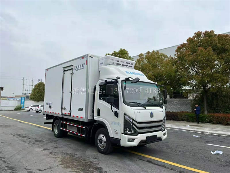 吉利远程新能源纯电动厢式冷藏车