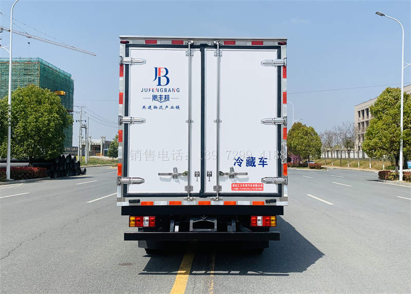 4米2江铃顺达厢式冷藏货车厂家报价