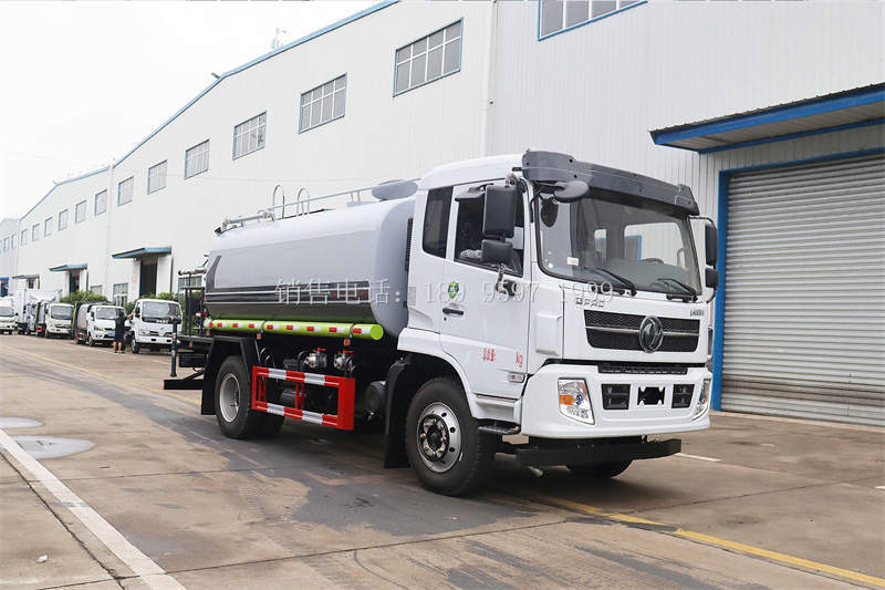 13方东风F9福瑞卡环卫绿化洒水车价格