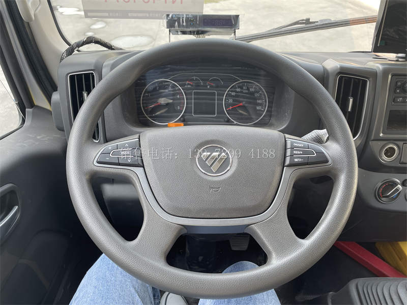 飓丰新款4.2米福田欧马可冷藏车厂家价格