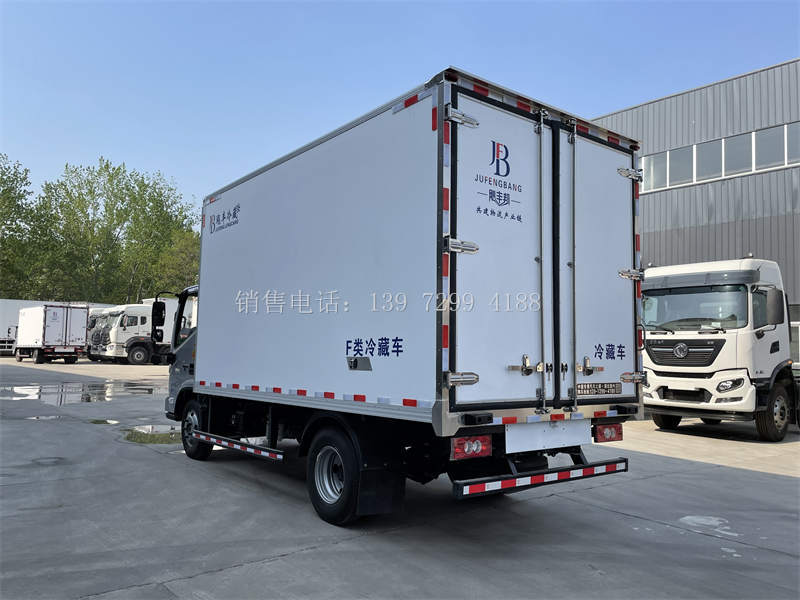 飓丰新款4.2米福田欧马可冷藏车厂家价格