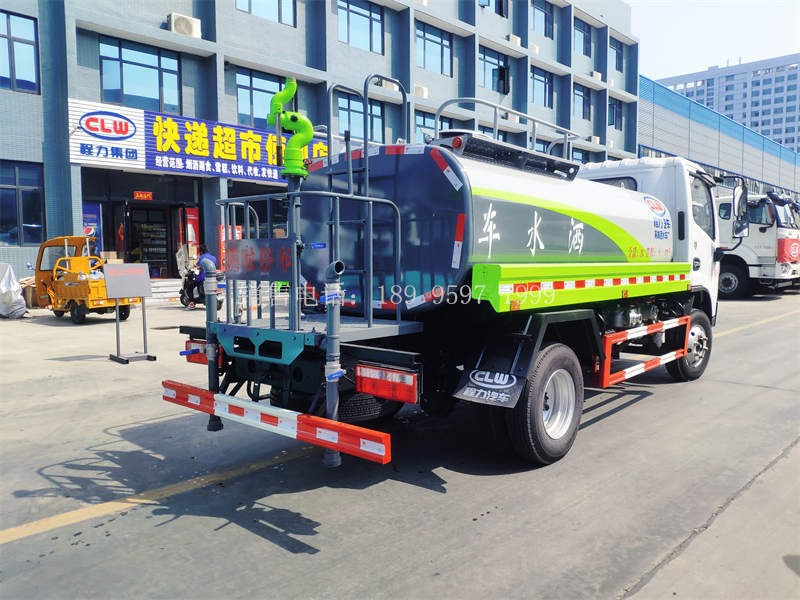高端5方东风F6福瑞卡绿化洒水车厂家报价