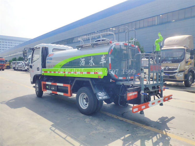高端5方东风F6福瑞卡绿化洒水车厂家报价