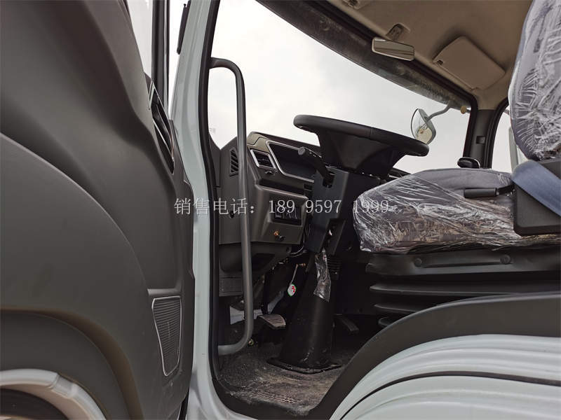 程力13方东风专底D1绿化洒水车厂家价格