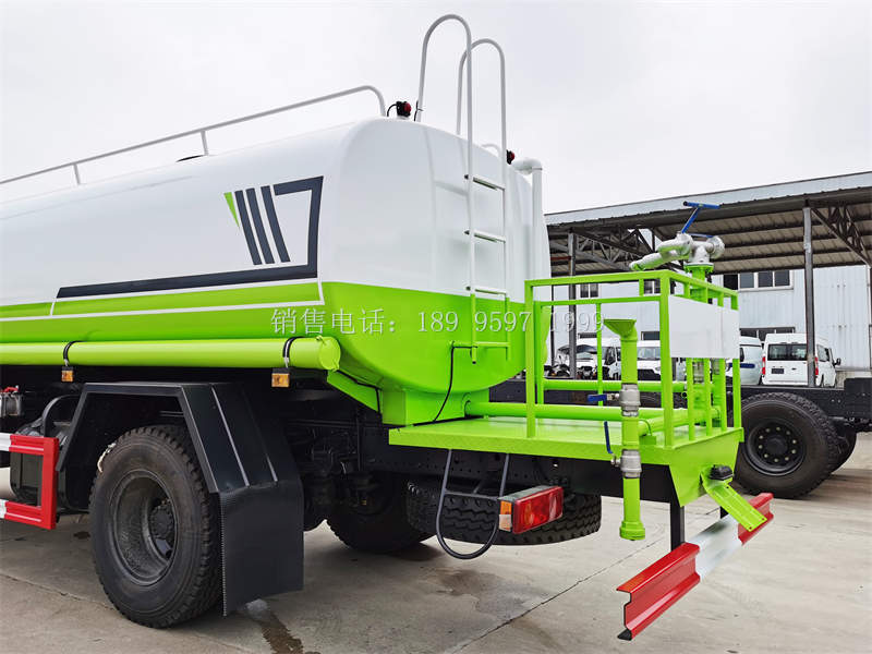 程力13方东风专底D1绿化洒水车厂家价格