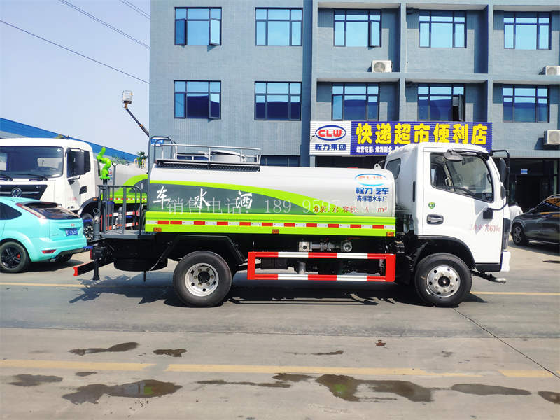 高端5方东风F6福瑞卡绿化洒水车厂家报价