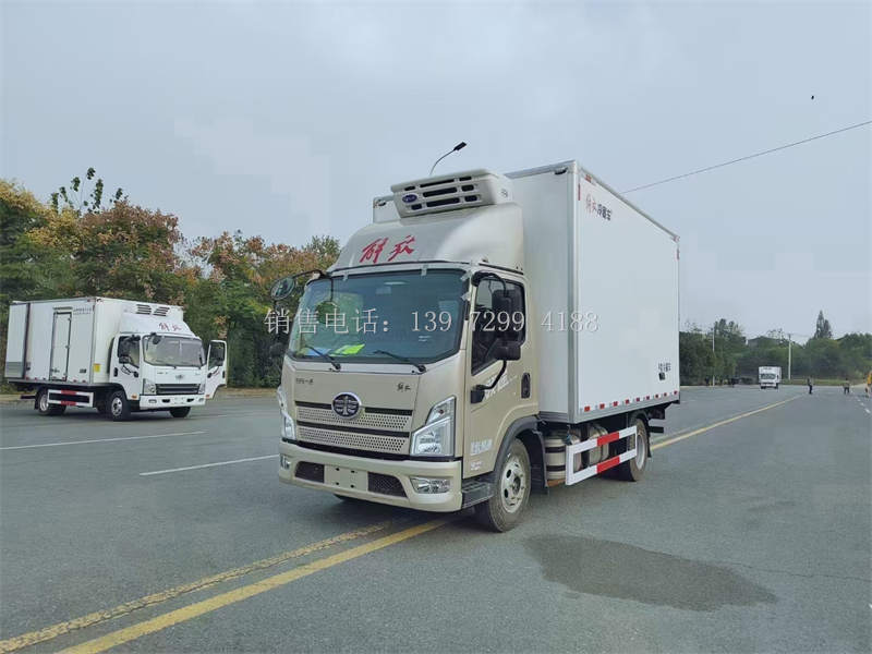 蓝牌4米2解放领途冷藏车价格配置