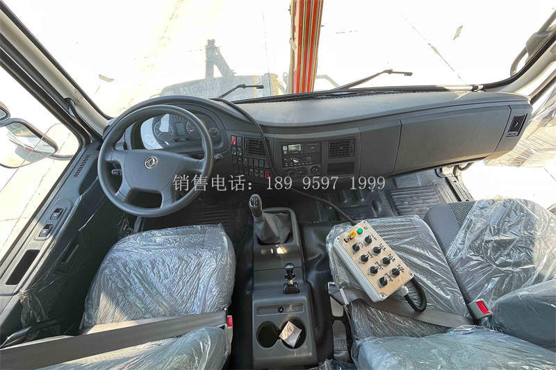 14方东风D9多利卡隧道清洗洒水车厂家价格