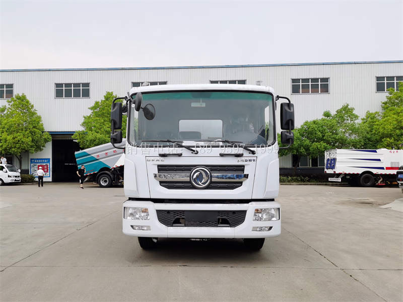 程力东风D9多利卡30米多功能抑尘洒水车厂家价格