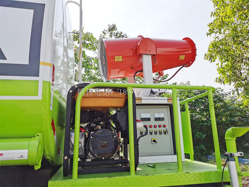 程力东风D9多利卡30米多功能抑尘洒水车厂家价格