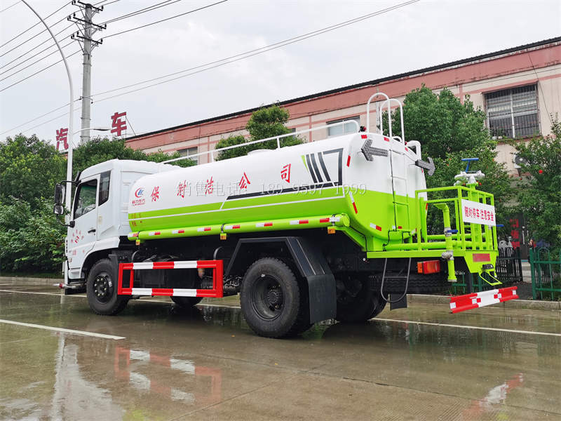 12方东风商用绿化喷洒水车厂家价格