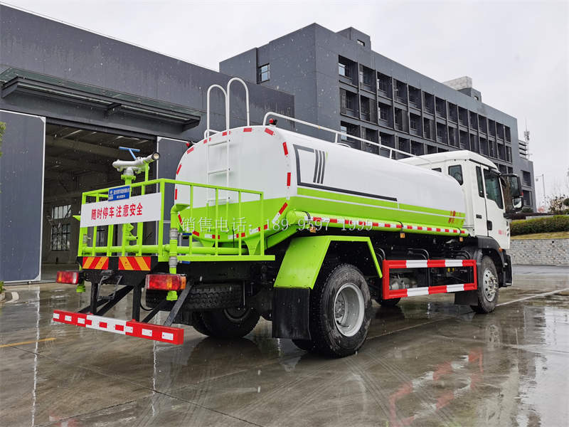 12方重汽豪沃TX绿化喷洒水车厂家价格