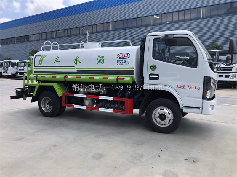 5方东风福瑞卡洒水车