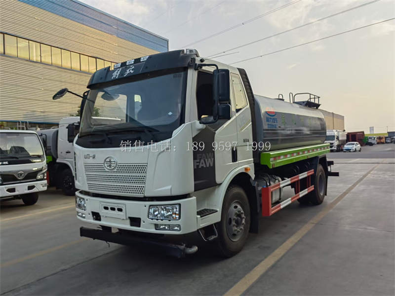 14方解放J6L绿化洒水车