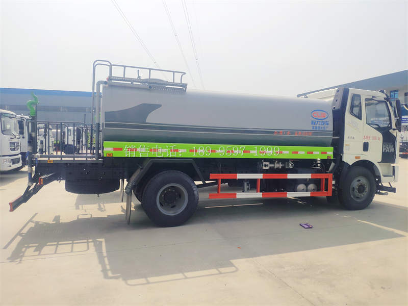 14.3方解放J6L高端洒水车价格