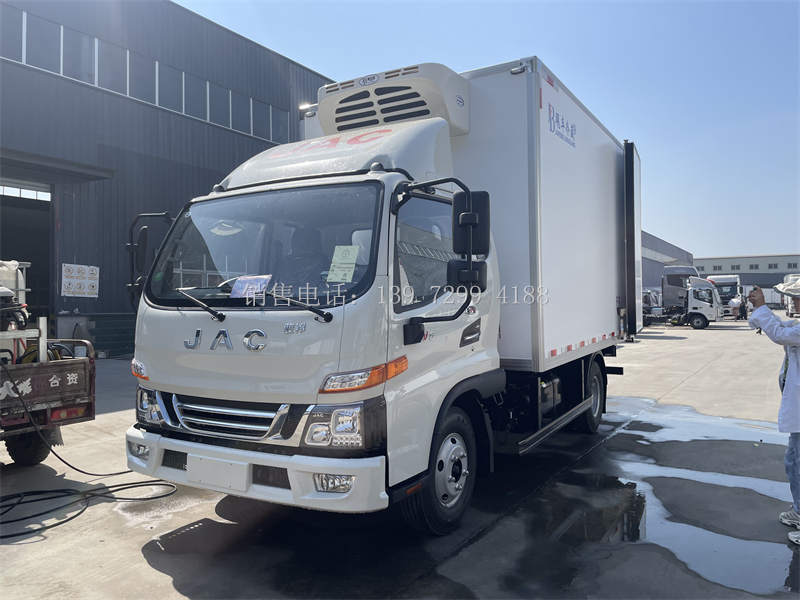 蓝牌4.2米江淮骏铃V5冷藏车价格