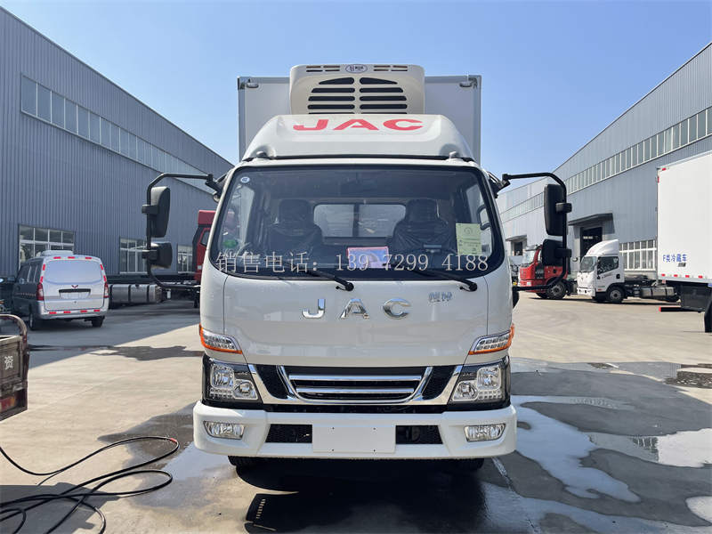 蓝牌4.2米江淮骏铃V5冷藏车价格