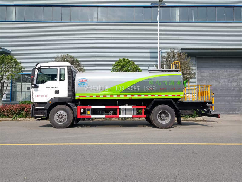 13.6方重汽汕德卡单桥洒水车价格