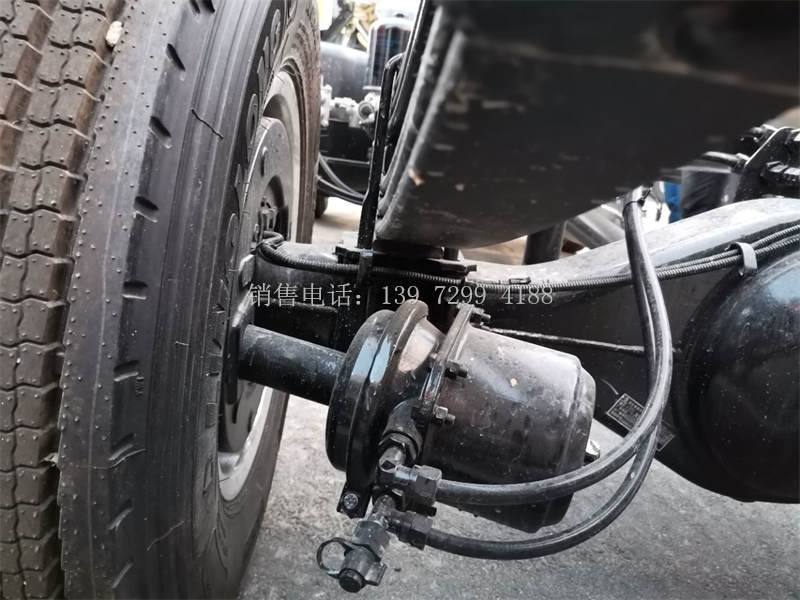 新款4米2东风福瑞卡新能源混动绿牌冷藏车价格