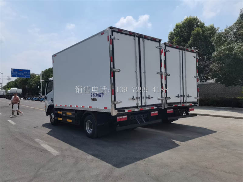 新款4米2东风福瑞卡新能源混动绿牌冷藏车价格