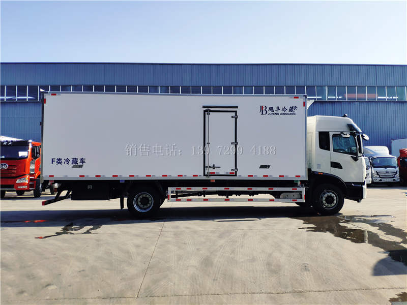 新款7米8东风天锦KR冷藏车报价多少钱