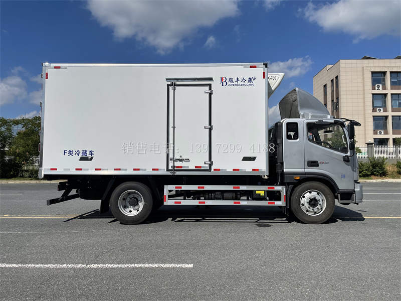 5米1福田欧马可S3排半肉钩冷藏车价格