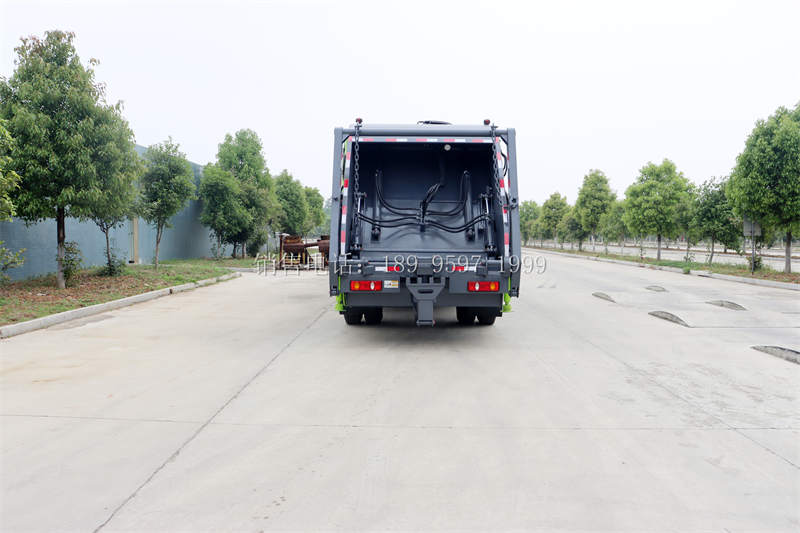 14方东风天锦摆臂垃圾斗式压缩垃圾车价格