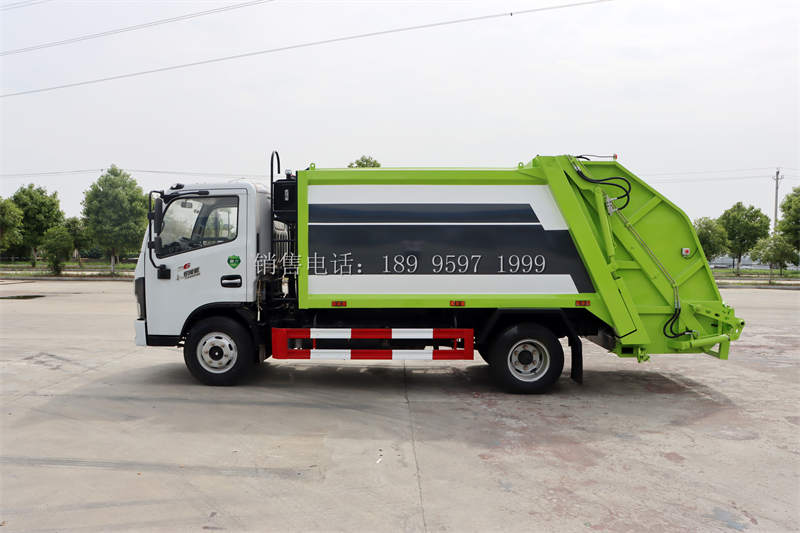 6方东风小多利卡D6压缩式垃圾车价格