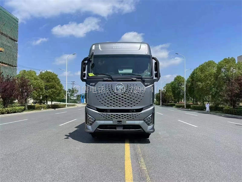 新款9米6福田欧曼银河厢式冷藏车厂家本部