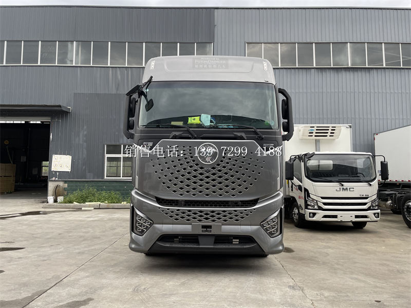 9米6欧曼银河冷藏车落地下来多少钱？