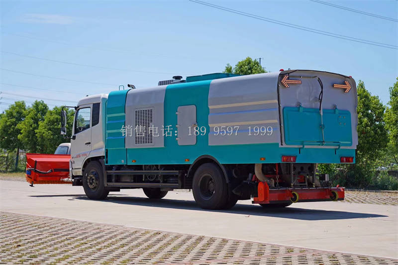 程力东风天锦VR除雪滚后置吸尘车厂家价格