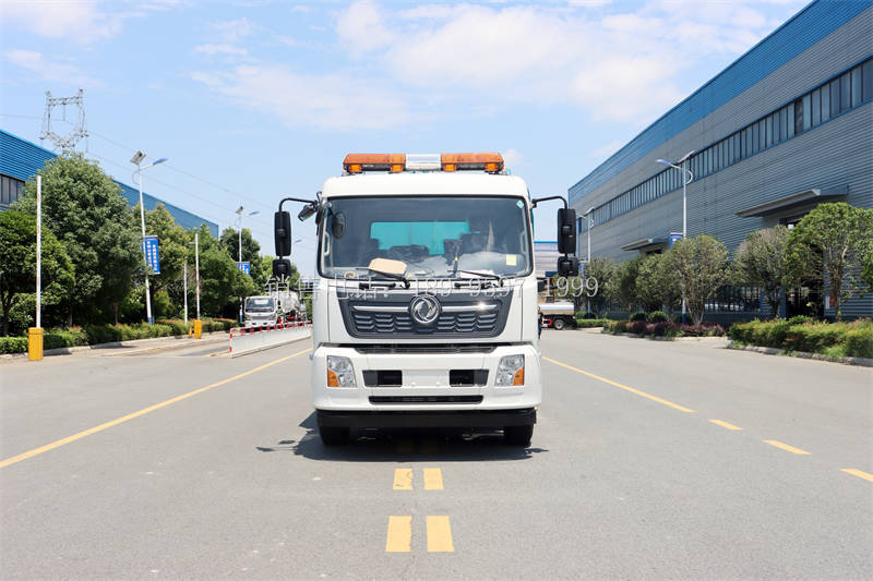 程力东风天锦VR多功能后置吸尘车厂家价格