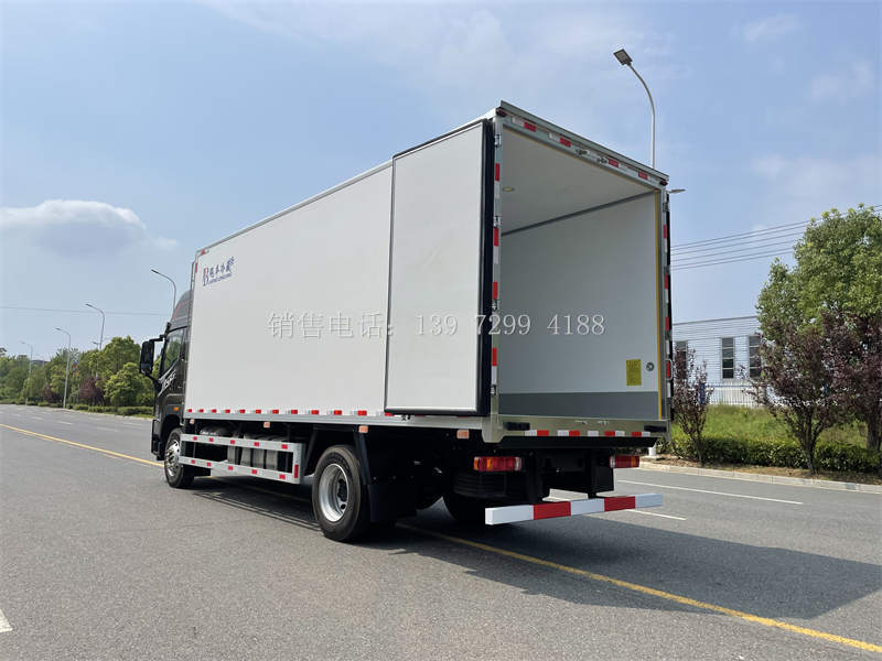 6.8米解放JK6冷藏车报价多少钱一辆?